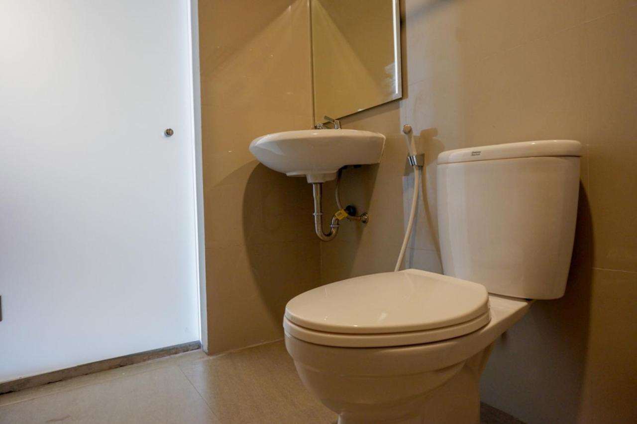 Reddoorz Plus Near Solo Baru Exteriör bild